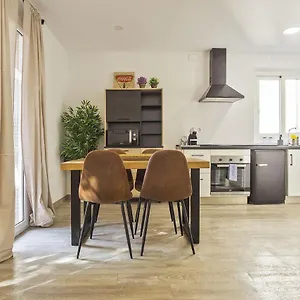 The White Flats Les Corts Apartment Barcelona